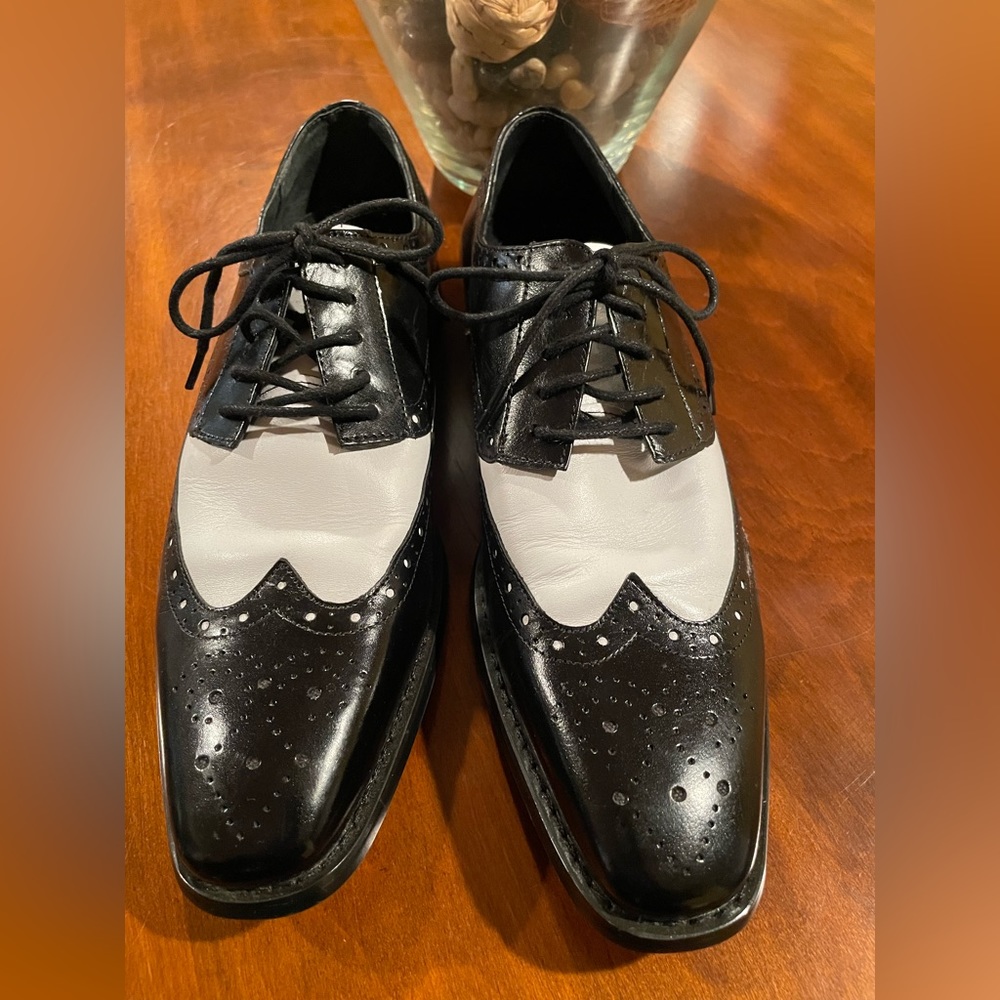 Men s Stacy Adams Tinsley Wingtip Oxford Size 8 New Gem men-s-stacy-adams-tinsley-wingtip-oxford-size-8-new-gem